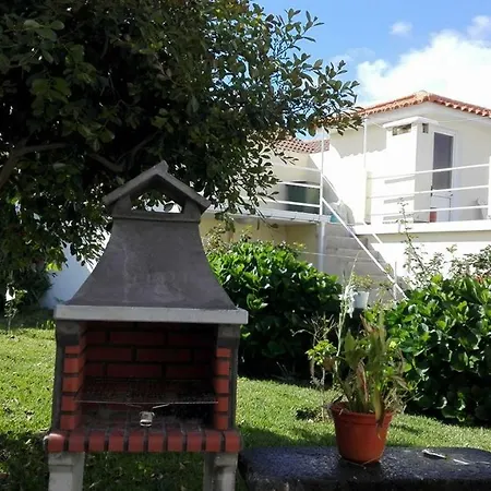 Feriehus Our Grandmothers House Relva (Azores)