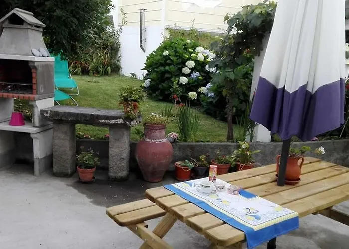 بيت للعطل Our Grandmothers House *